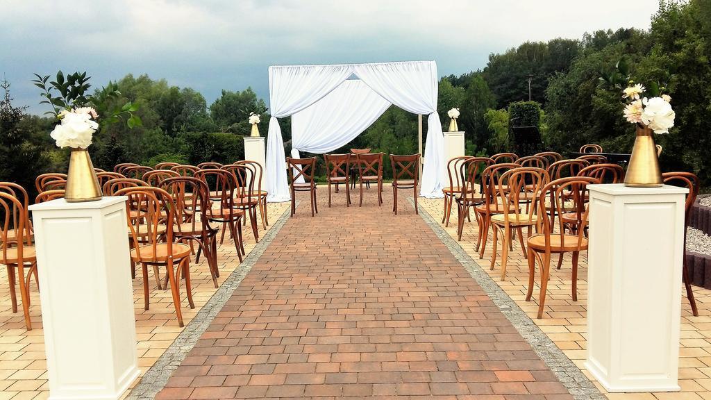 Hotel Nosselia Krzyczki Екстер'єр фото