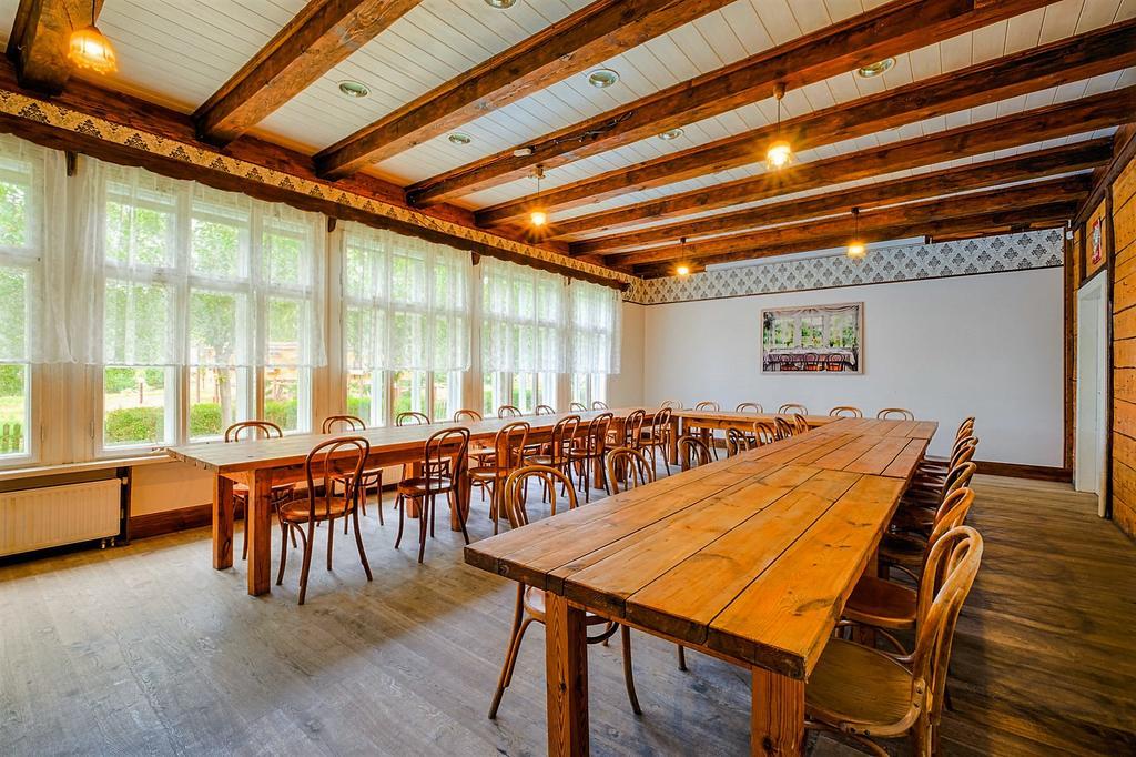 Hotel Nosselia Krzyczki Екстер'єр фото