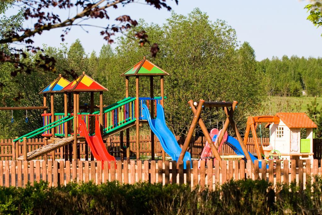 Hotel Nosselia Krzyczki Екстер'єр фото