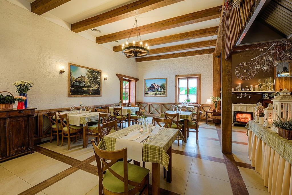 Hotel Nosselia Krzyczki Екстер'єр фото